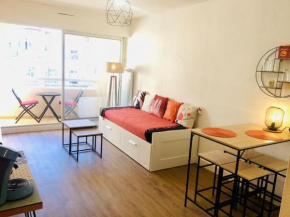 ''Axel 8'' Studio proche gare avec balcon